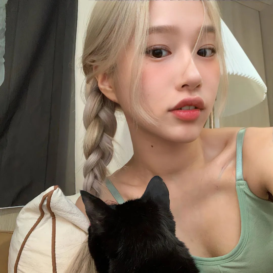 惨了！我的实习生是老妈